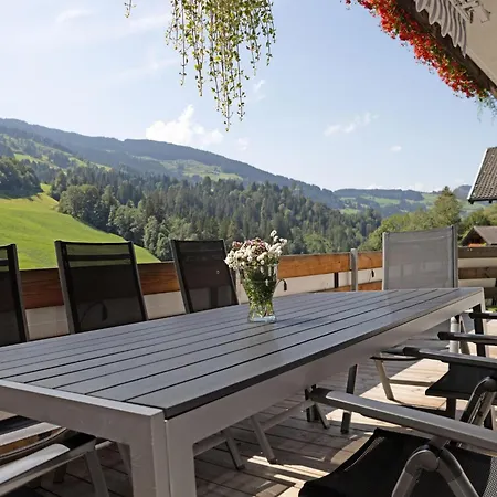Gondelblick Apartment *
